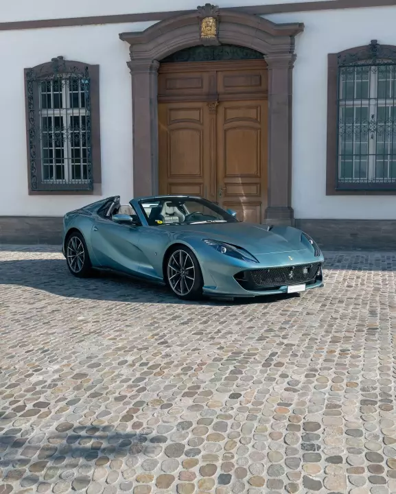 Ferrari 812 GTS painted in Celeste