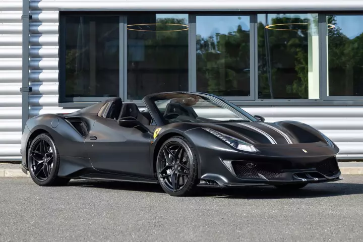 Ferrari 488 Pista Spider painted in Nero DS Opaco