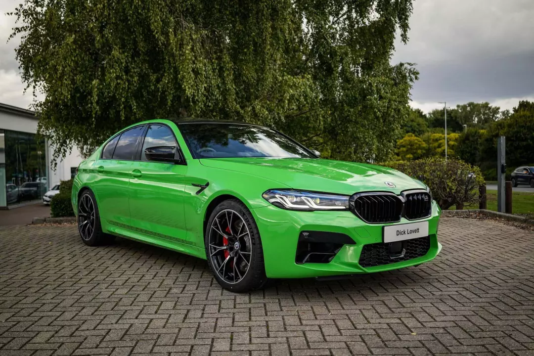 Verde Mantis - BMW M5 (F90)