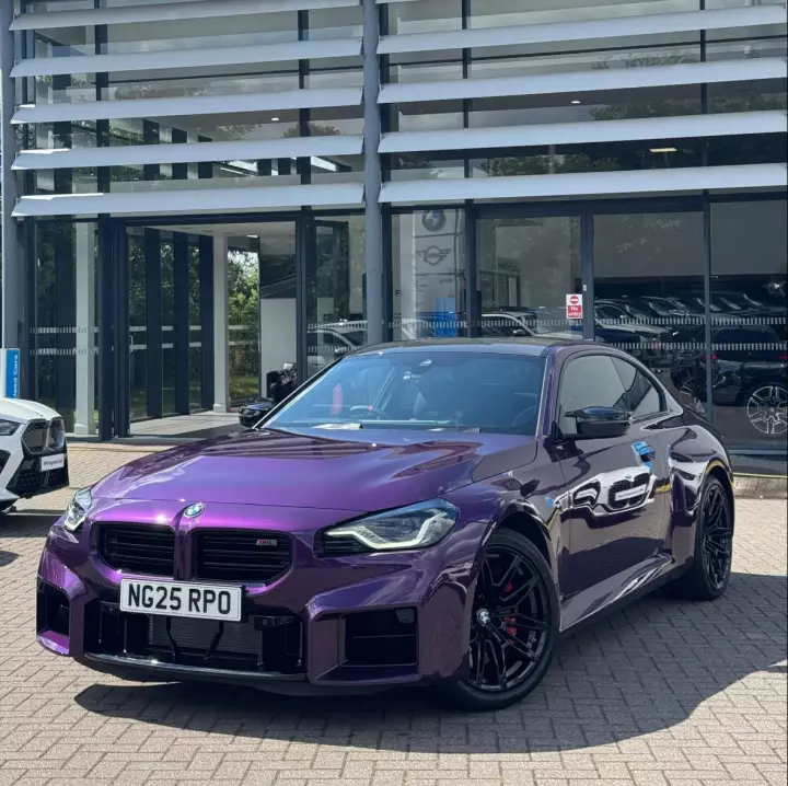 BMW M2 (G87) painted in Twilight Purple