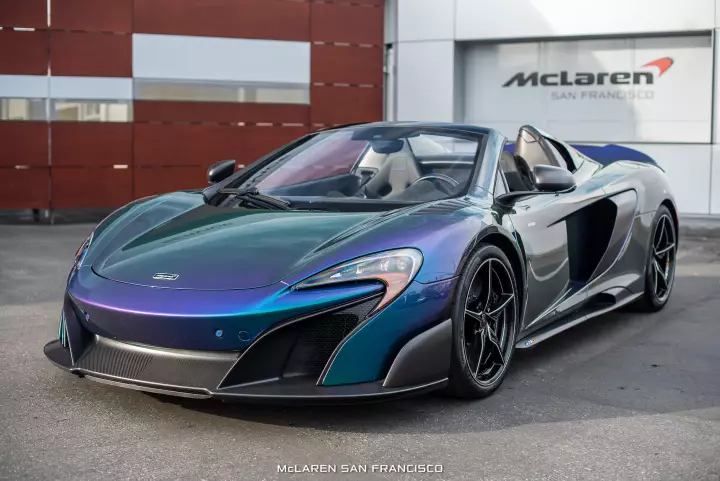 McLaren 675LT Spider painted in Seed Colorstream
