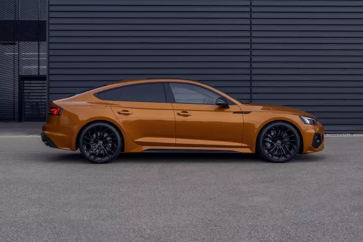 Audi RS5 Sportback (F5) painted in Samoa Orange
