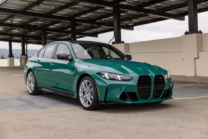 BMW M3 (G80) painted in Smyrna Green