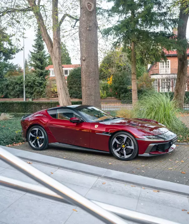 Ferrari 12Cilindri painted in Rubino Micalizzato and Nero DS