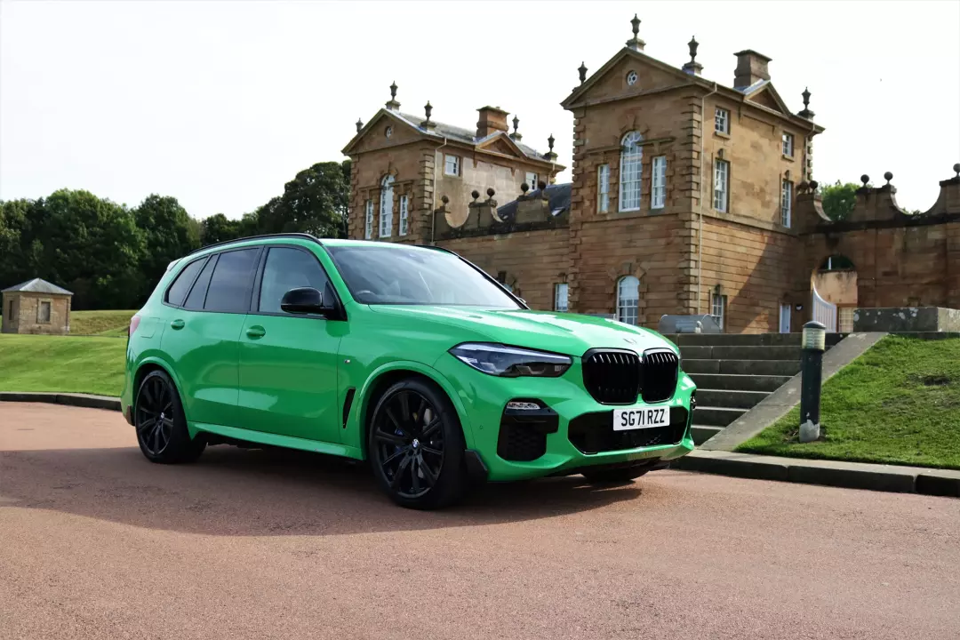 Signal Green - BMW X5 (G05)