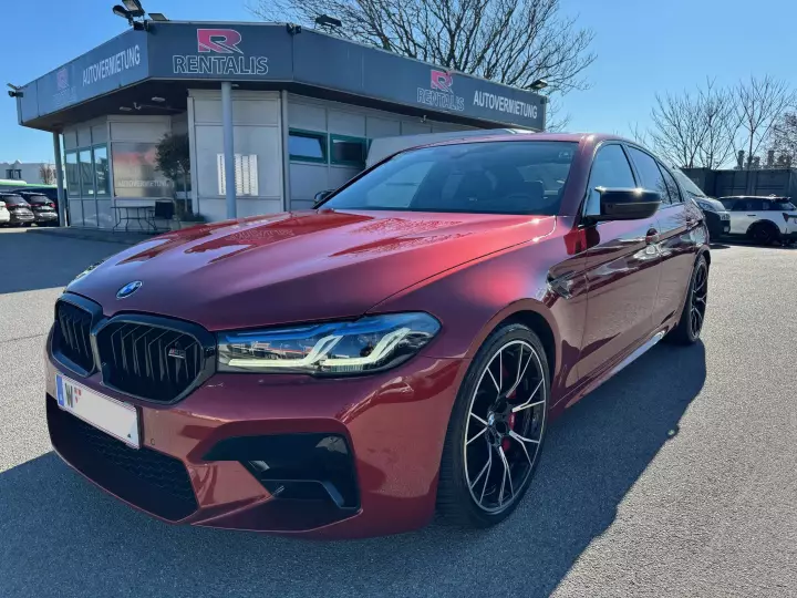 BMW M5 (F90) painted in Motegi Red