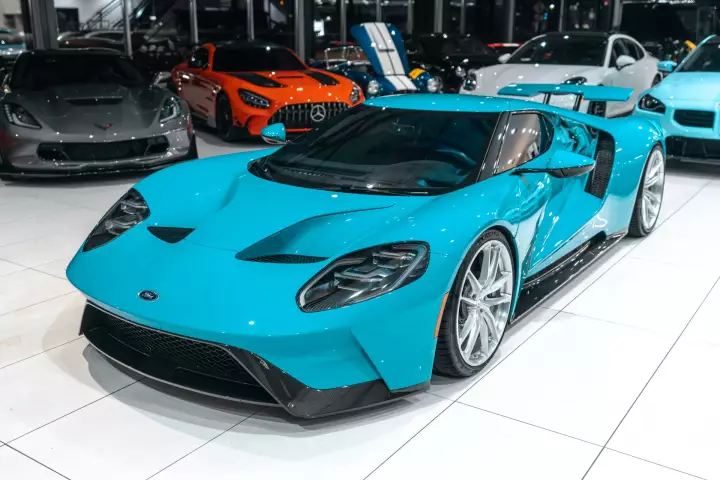 Ford GT (Gen 2) painted in Miami Blue