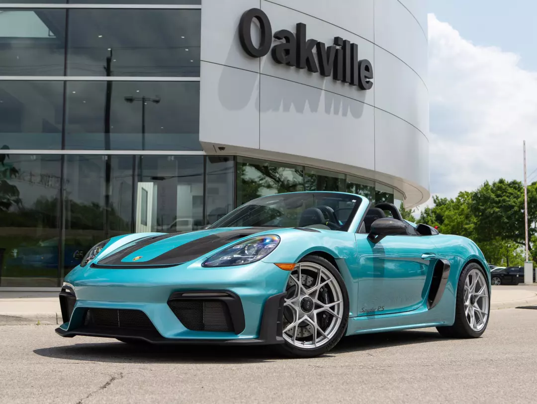Porsche Spyder RS (718) painted in Ipanema Blue Metallic