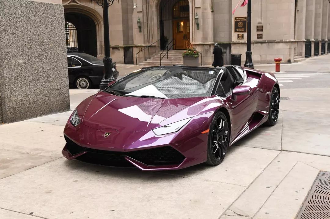 Viola Ophelia - Lamborghini Huracán Spyder (LP610-4)