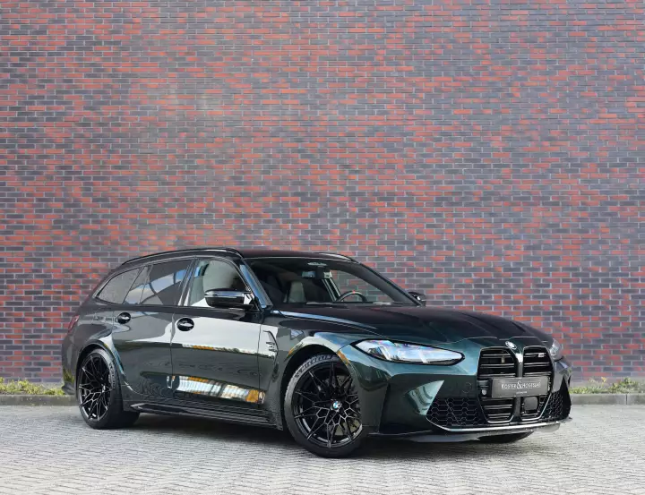 BMW M3 Touring (G81) painted in Dark Emerald