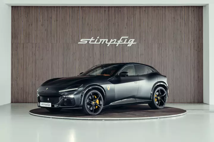 Ferrari Purosangue painted in Nero DS Opaco