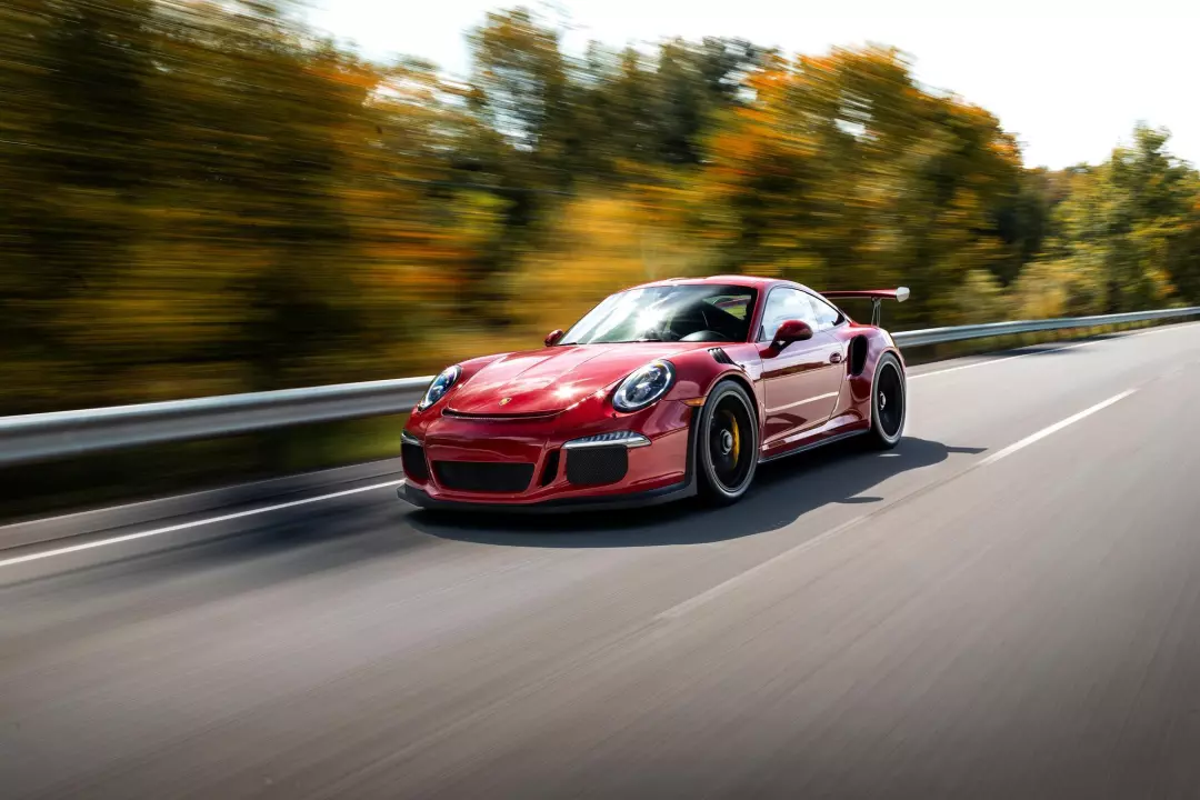 Carmine Red - Porsche 911 GT3 RS (991.1)
