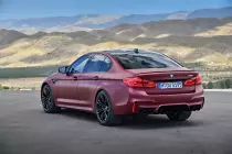 p90273028-lowres-the-bmw-m5-first-edi