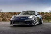 911-gt3-touring-24