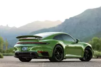 2021-porsche-911-turbo-s-16298724105c9fac198a1621-lowres-scaled