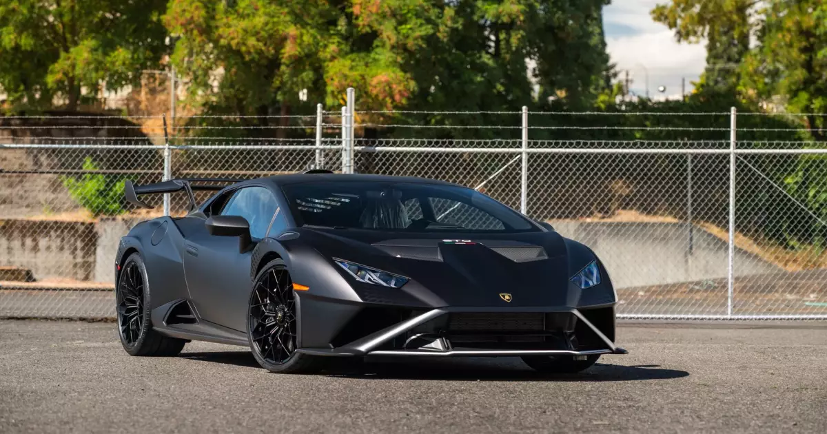 2024-lamborghini-huracan-sto-