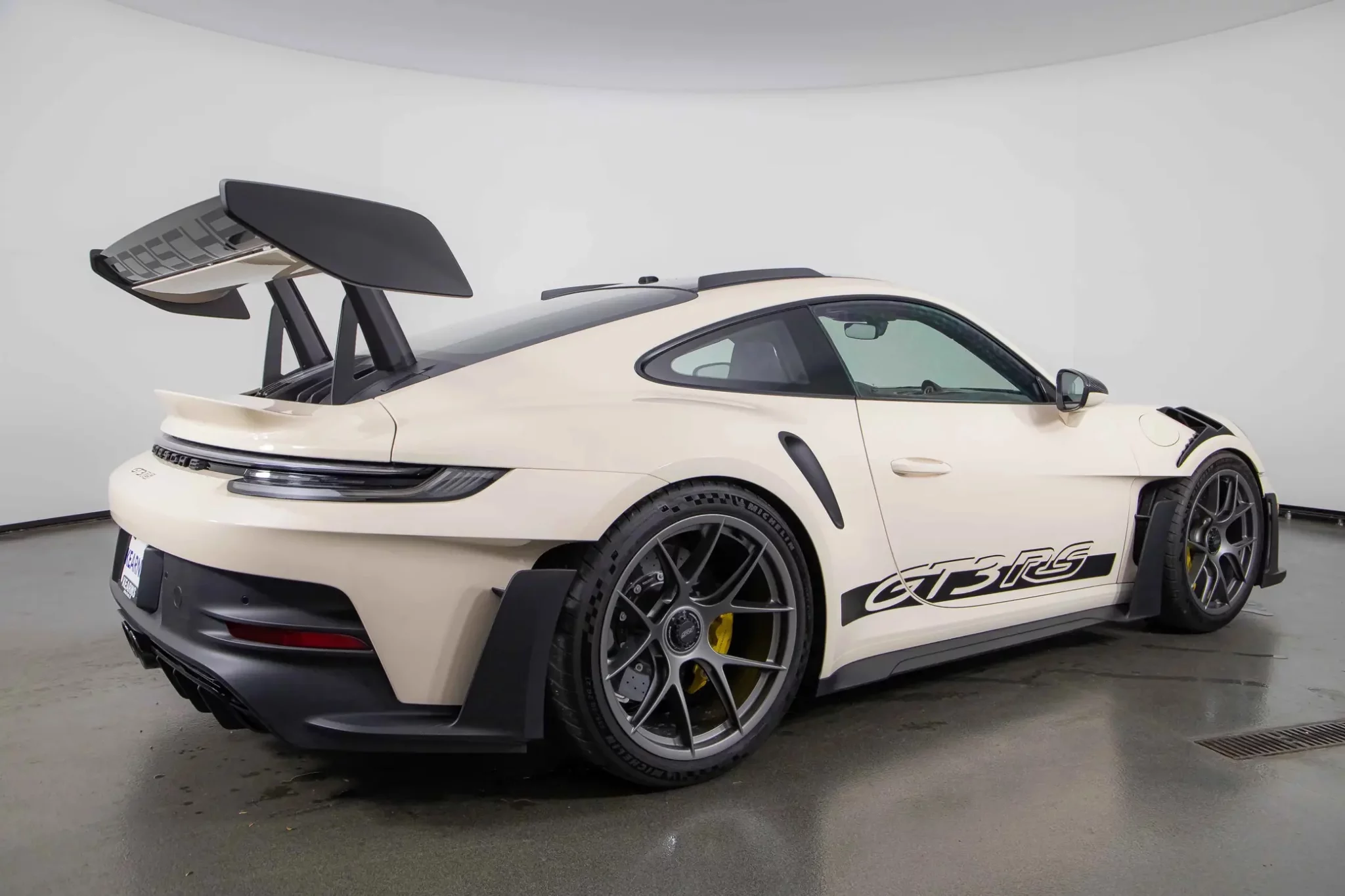Creme White Porsche 911 GT3 RS