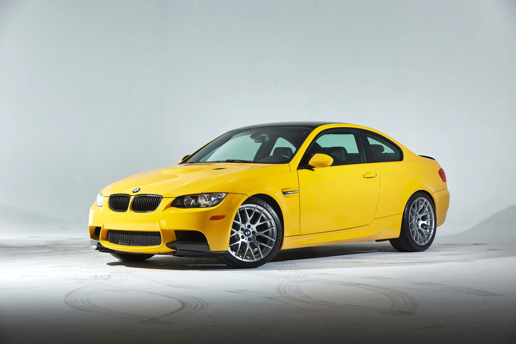 Speed Yellow BMW M3