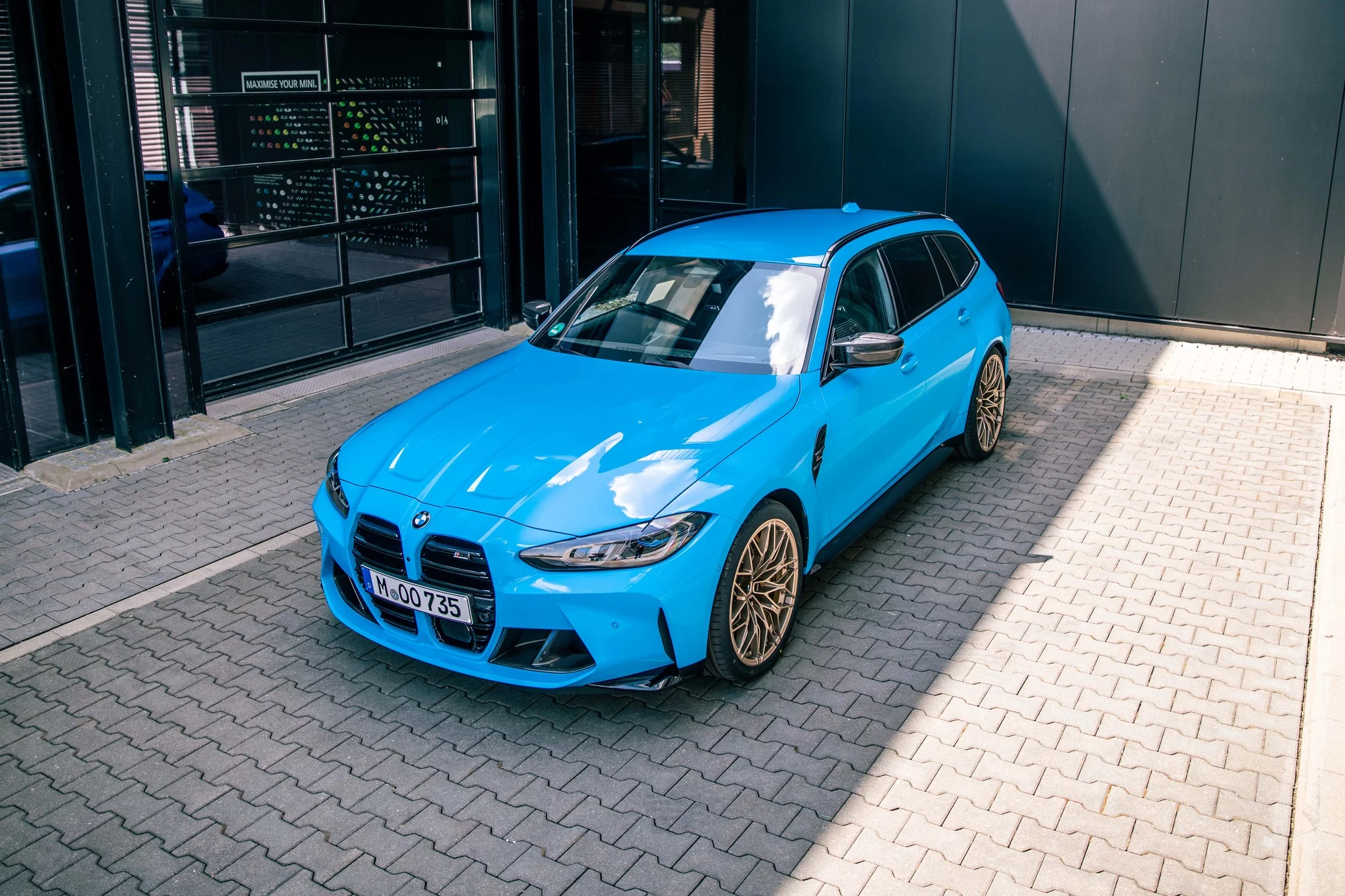 Riviera Blue BMW M3