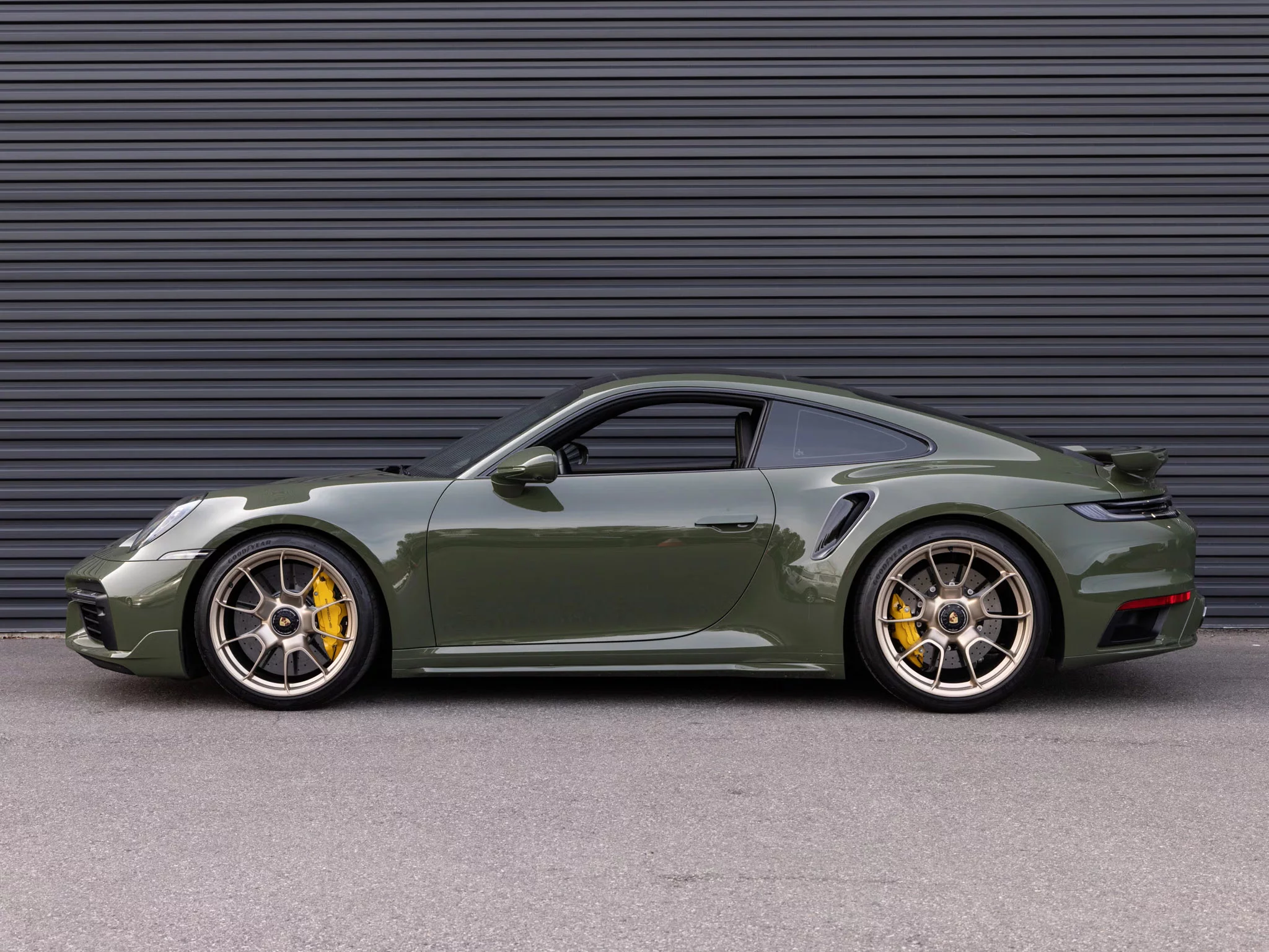 Nato Olive Porsche 911 Turbo