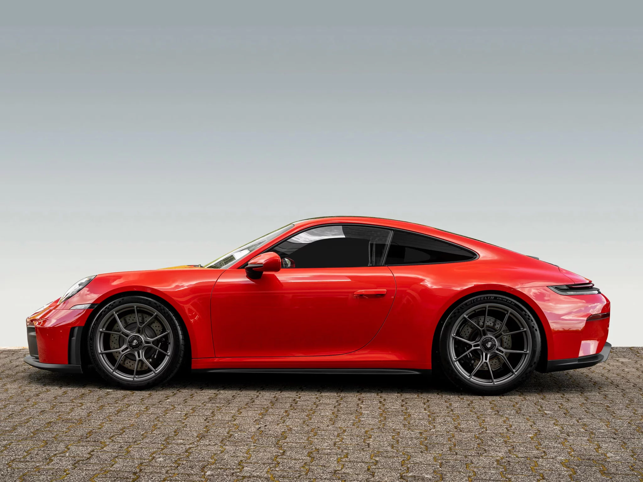 Guards Red Porsche 911 GT3