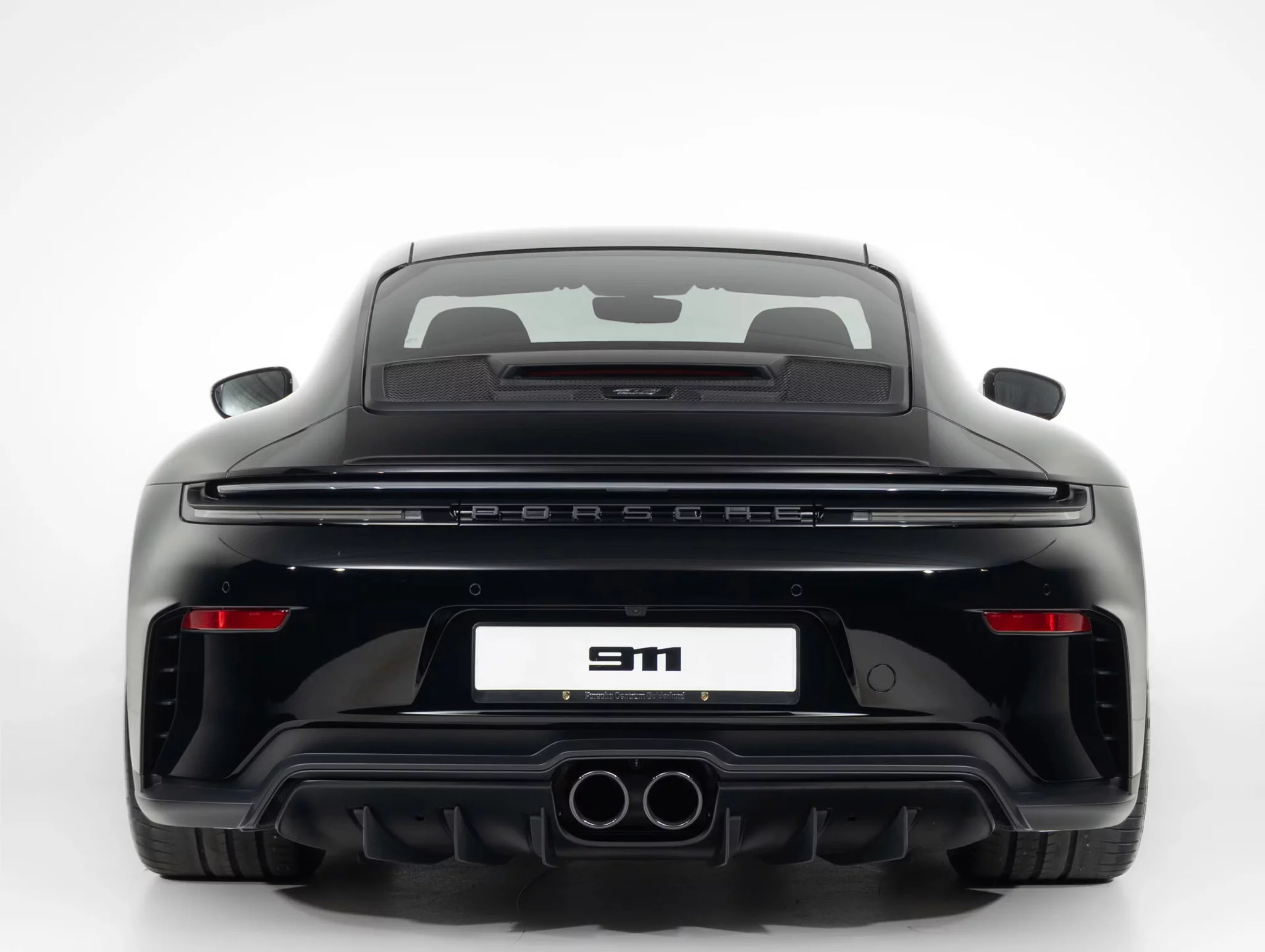 Black Porsche 911 GT3