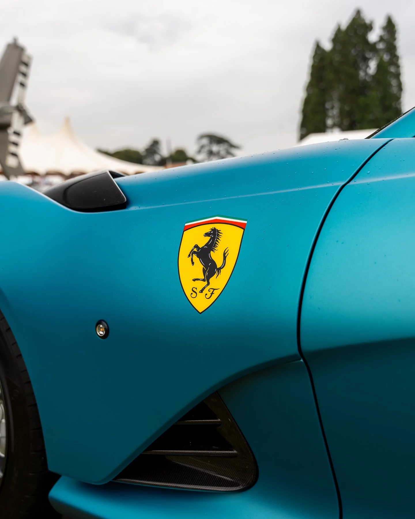 Verde Menthe Opaco Ferrari 812