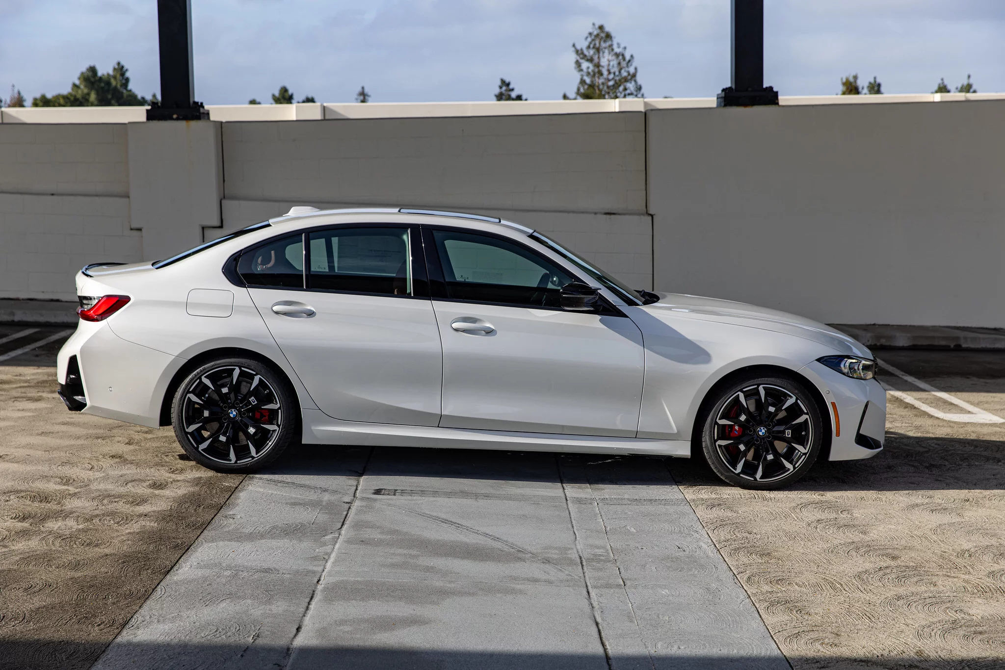 Mineral White BMW 3 Series