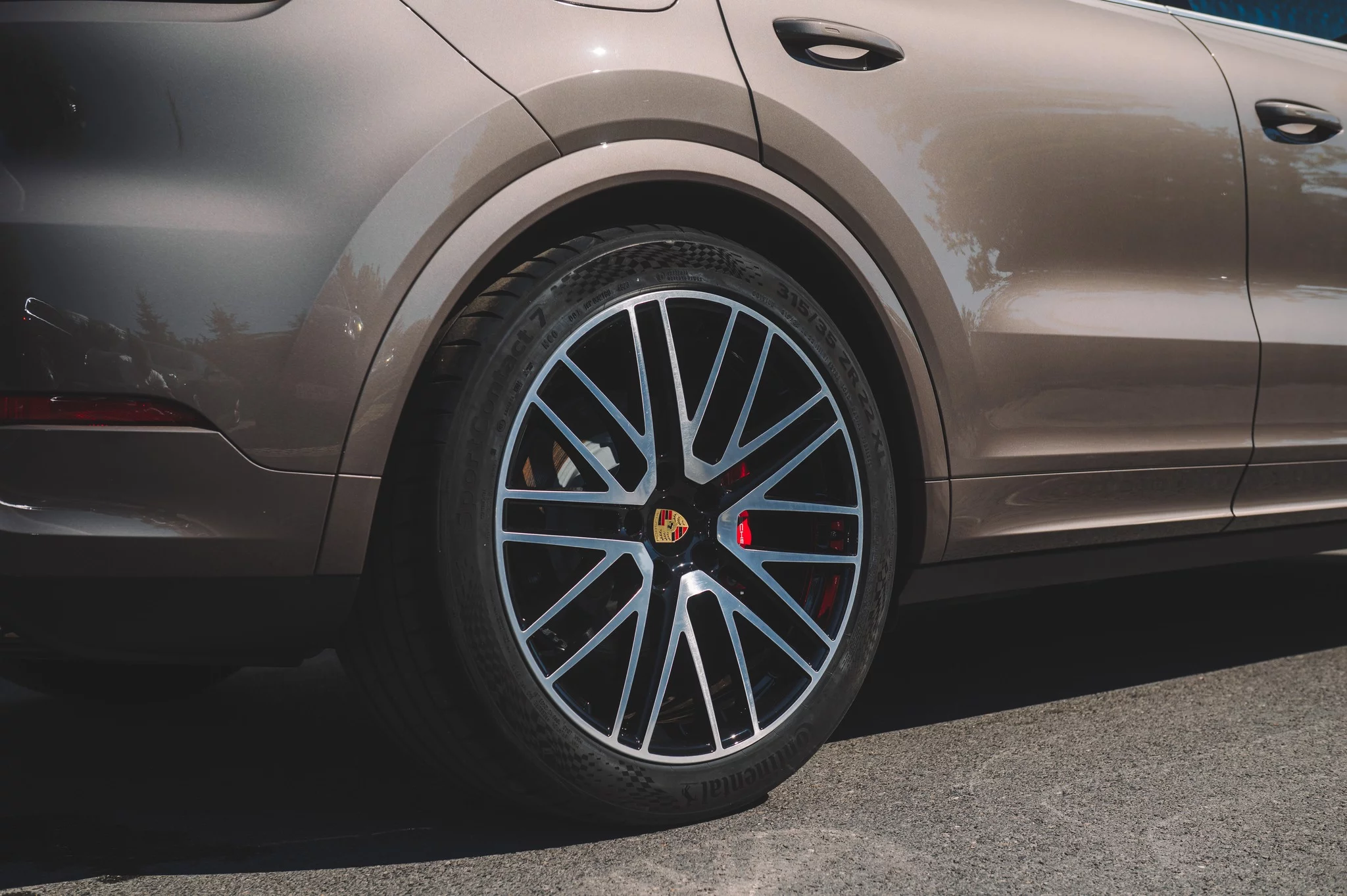Soho Brown Porsche Cayenne
