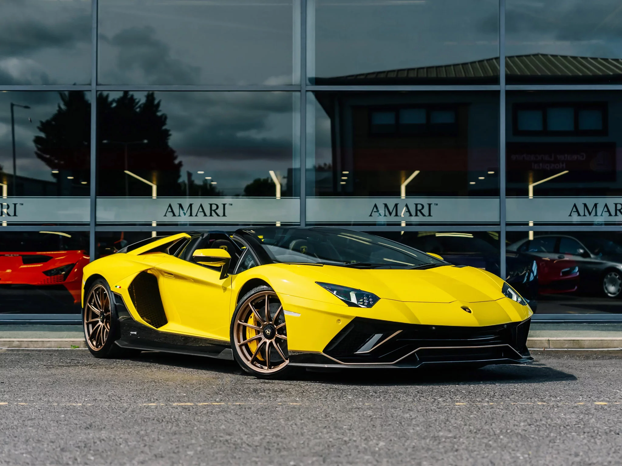 Giallo Spica Lamborghini Aventador