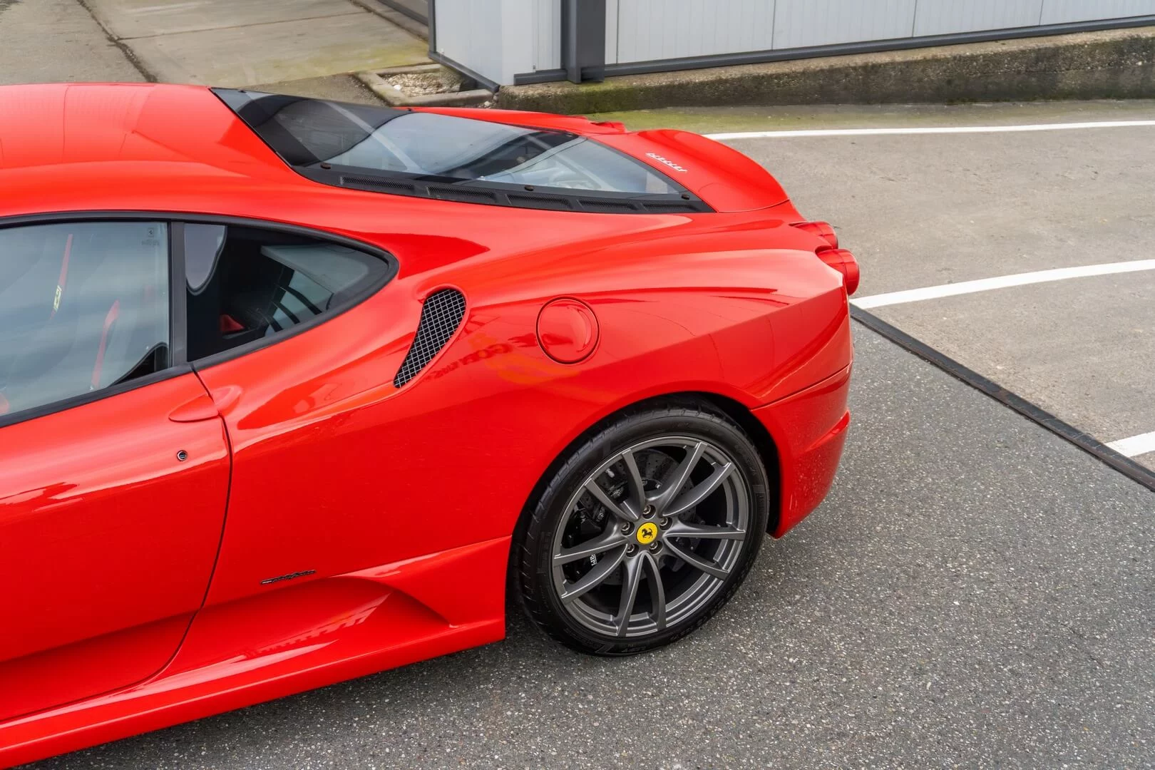 Rosso Corsa Ferrari 430 Scuderia