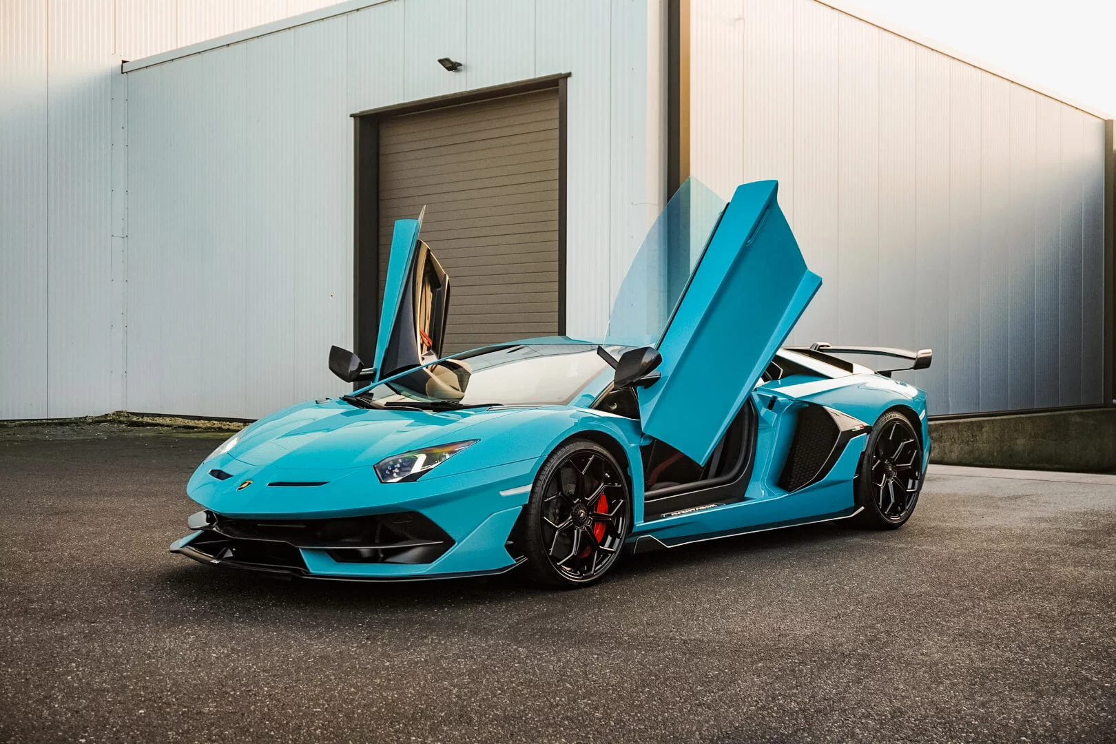 Blu Symi Lamborghini Aventador