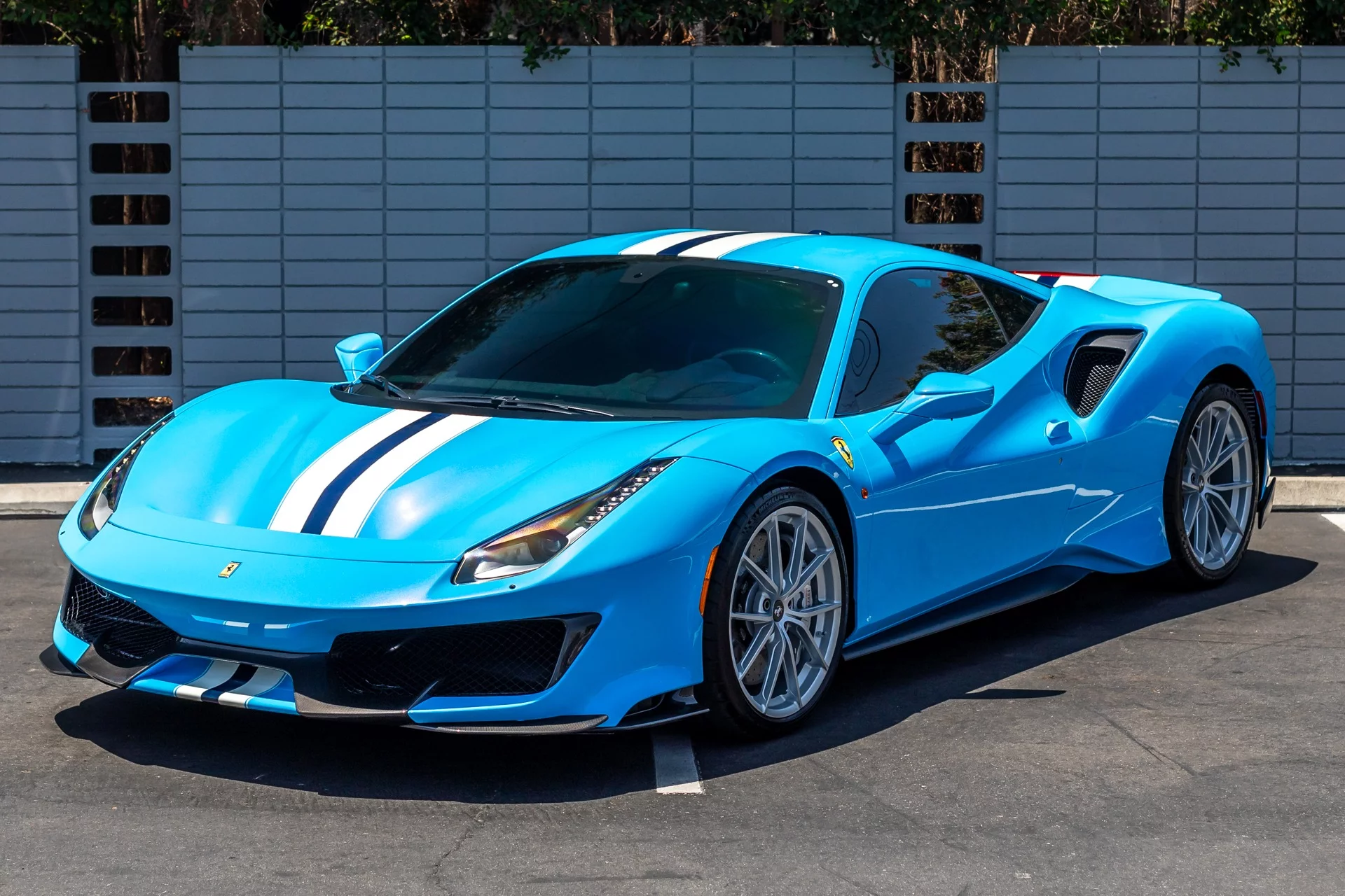 Blu Soltani Ferrari 488