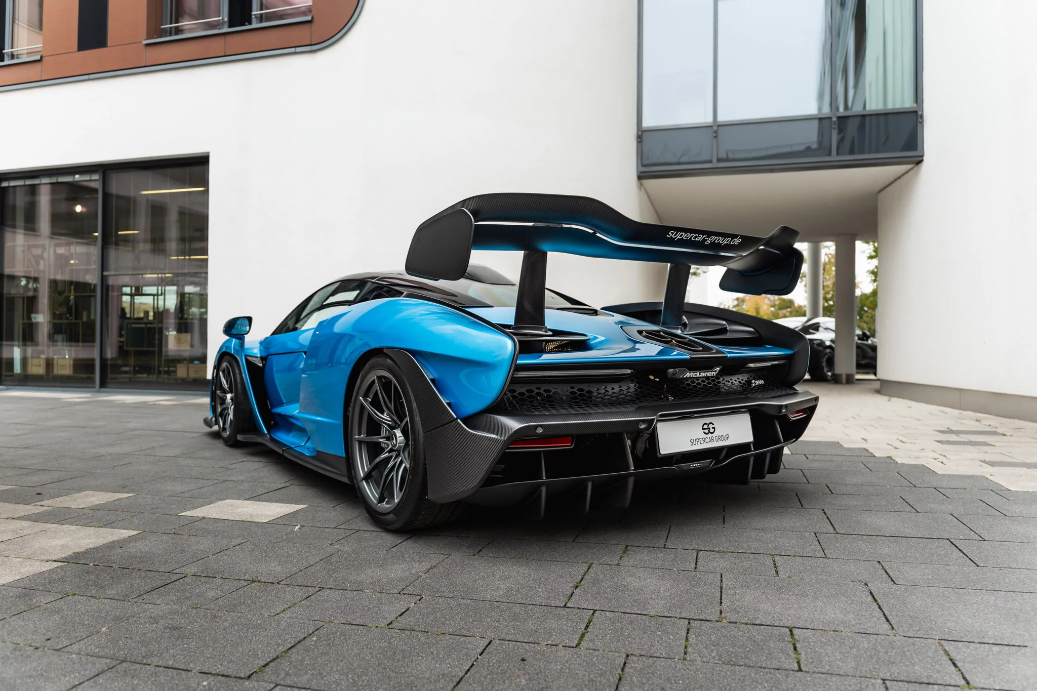 Kingfisher Blue McLaren Senna