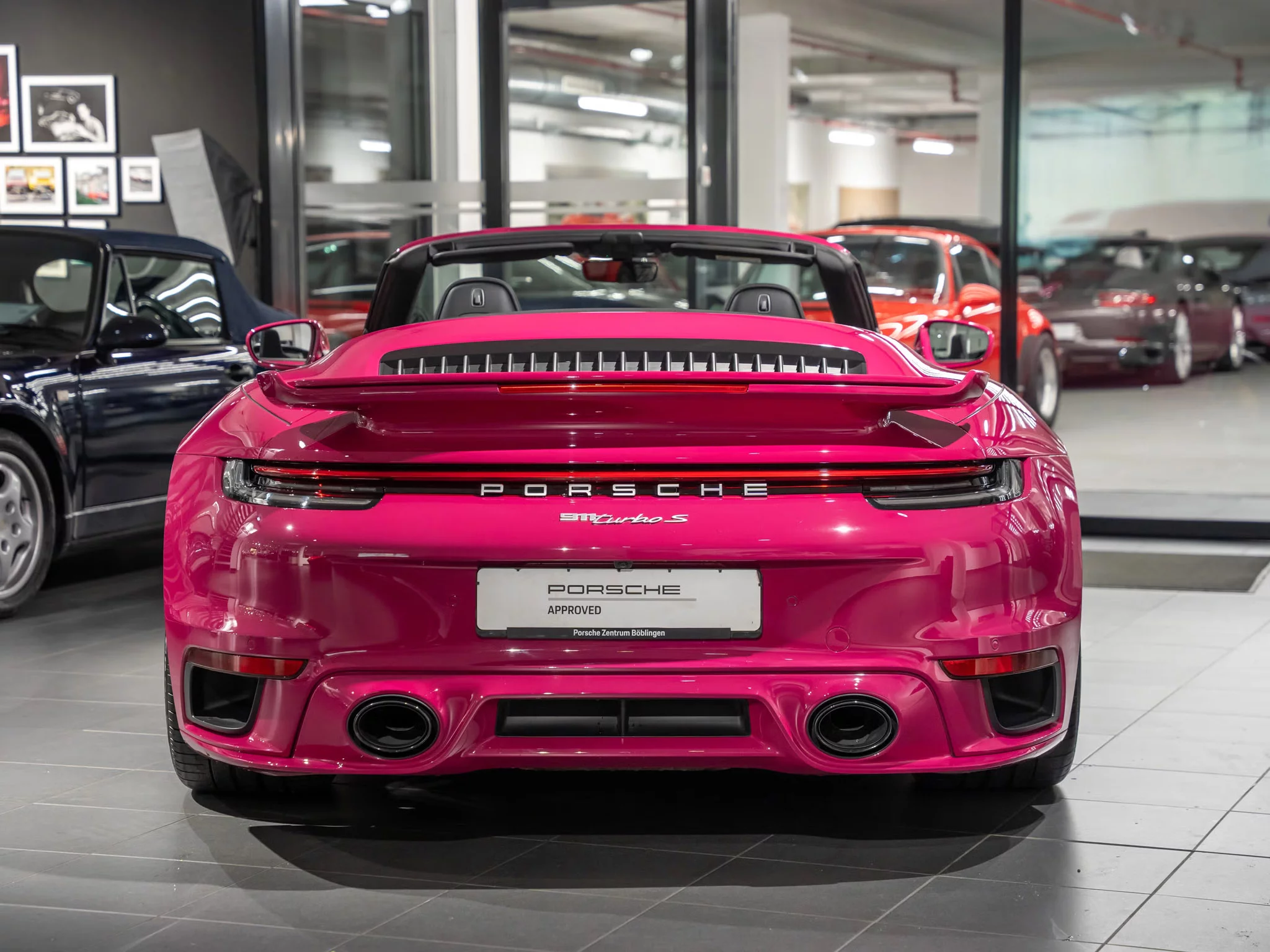 Ruby Star Porsche 911 Turbo