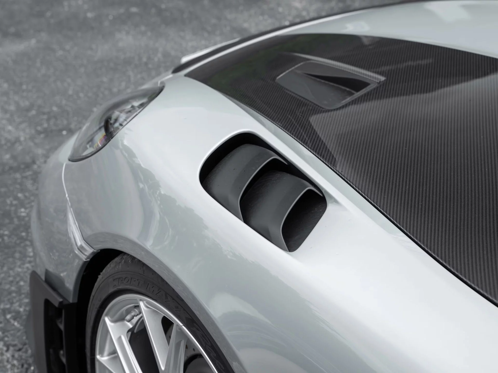 Fish Silver Grey Metallic Porsche 718 Spyder RS