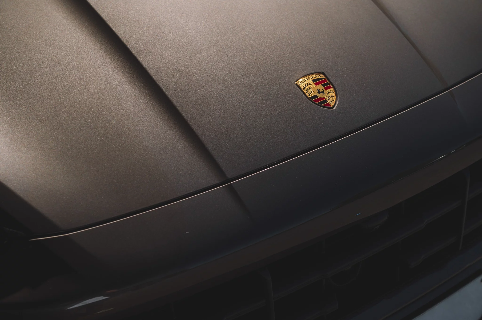 Soho Brown Porsche Cayenne