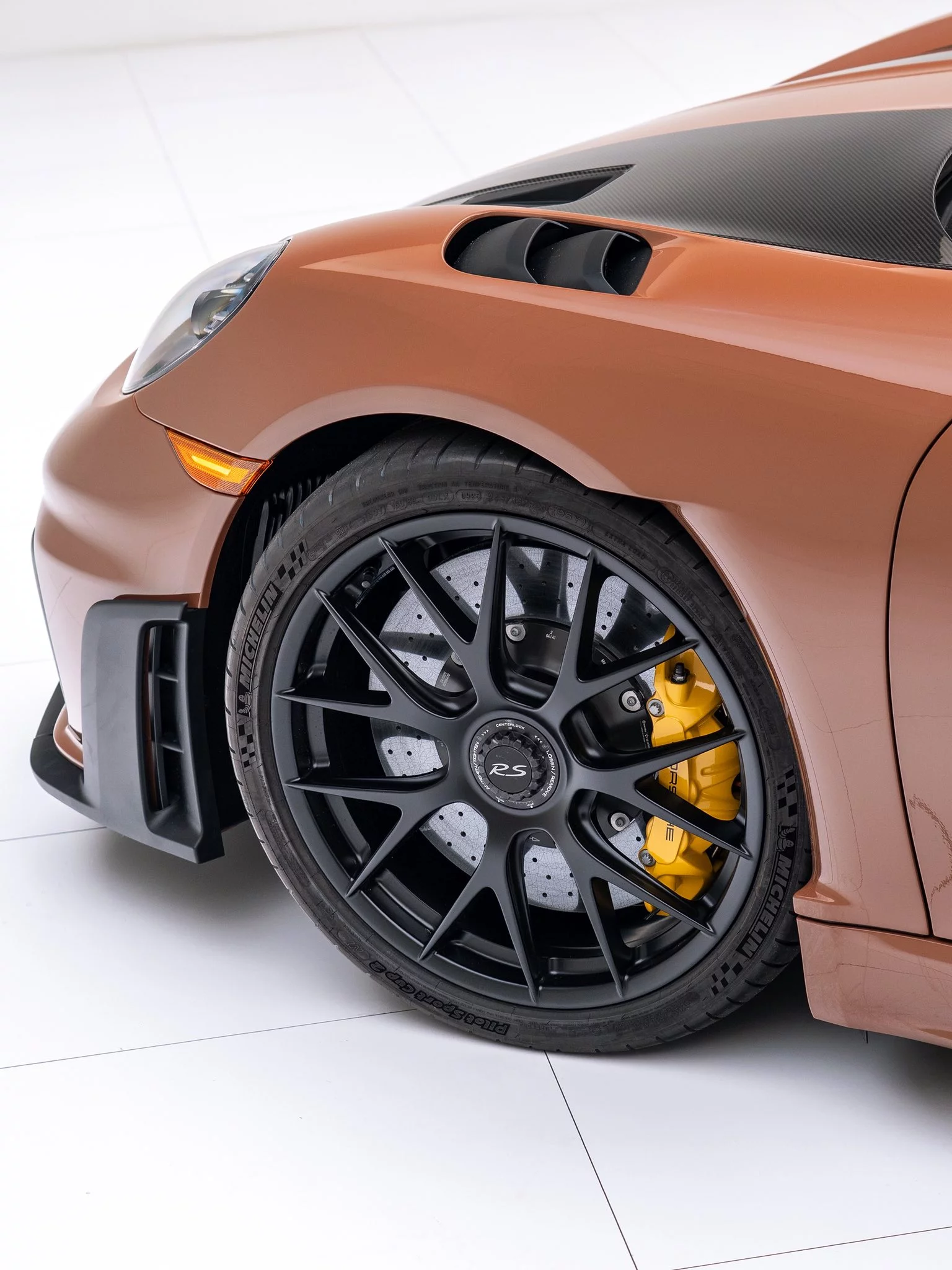Sepia Brown Porsche 718 Cayman GT4 RS