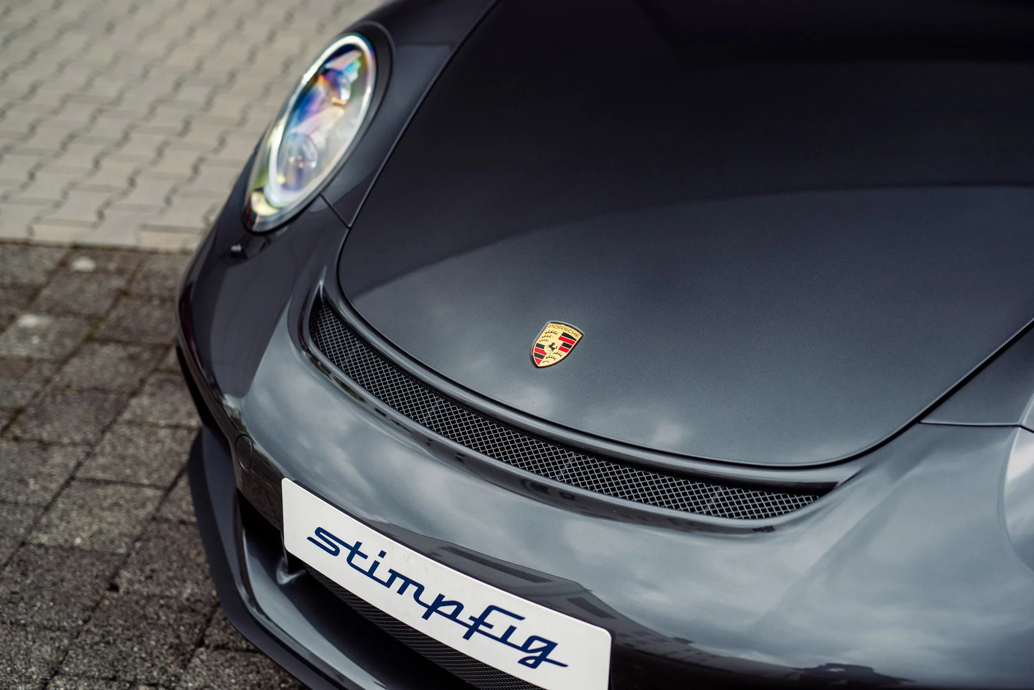 Grigio Granito Metallic Porsche 911 GT3