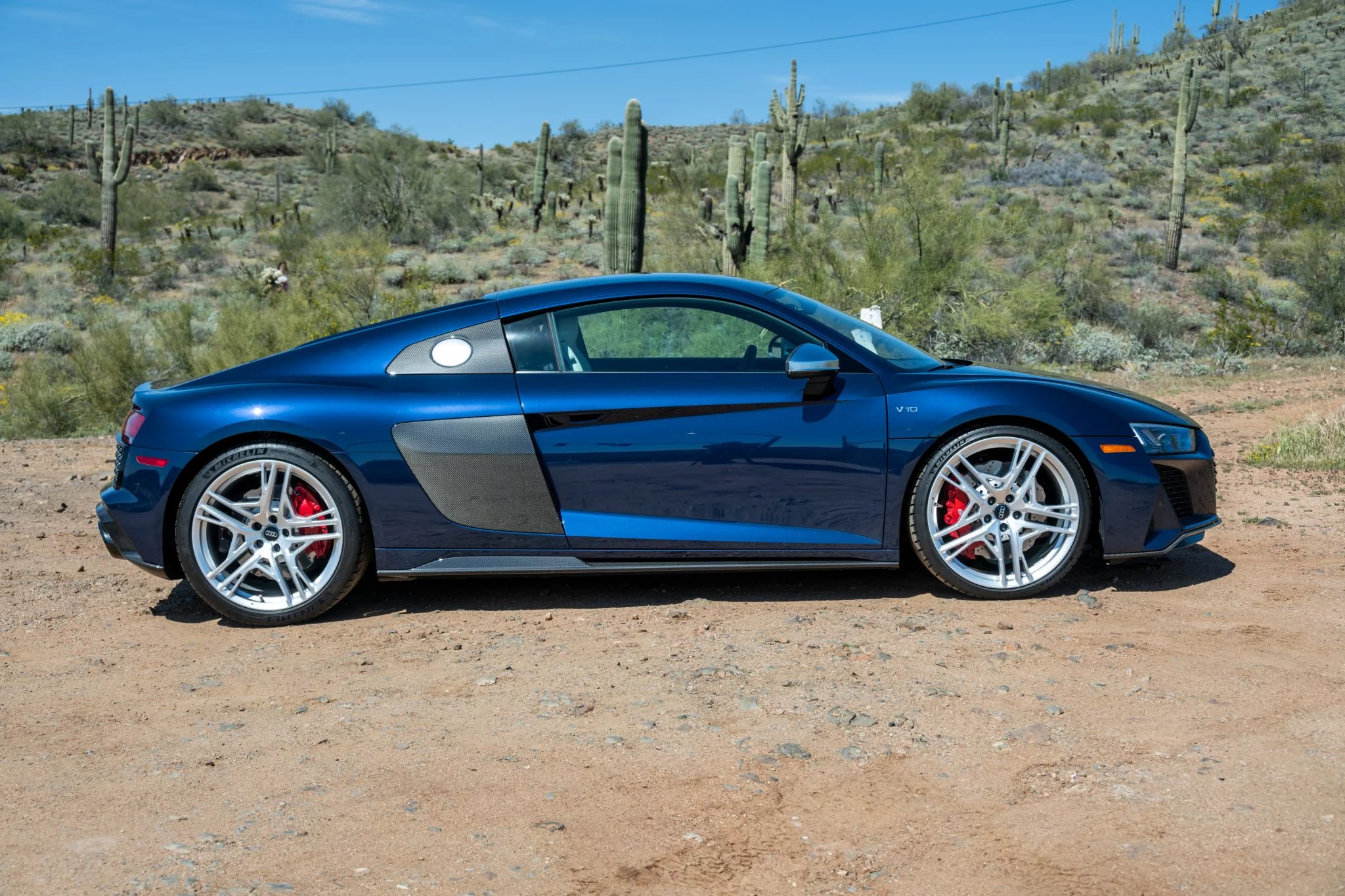 Mugello Blue Audi R8
