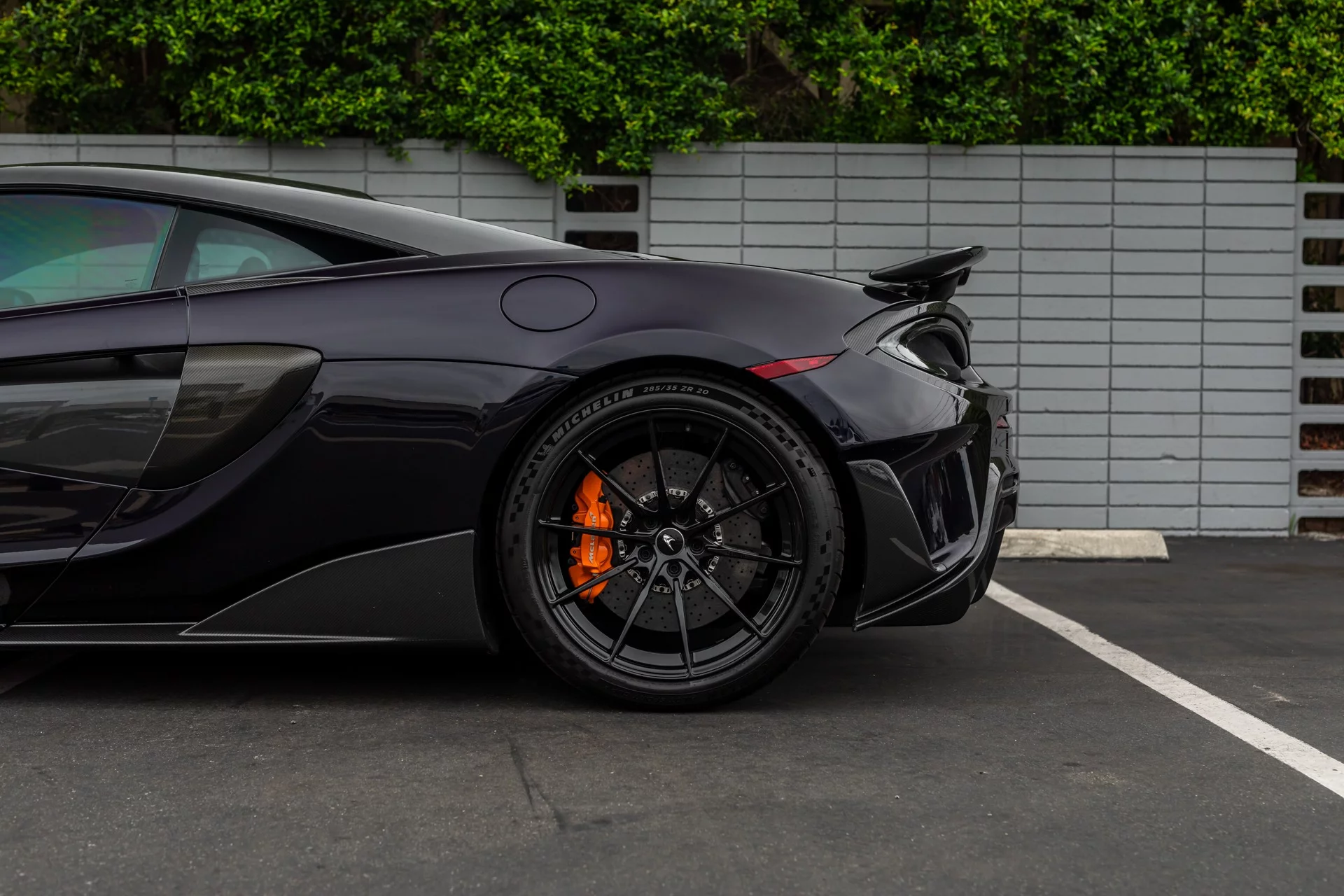 Amethyst Black McLaren 600LT