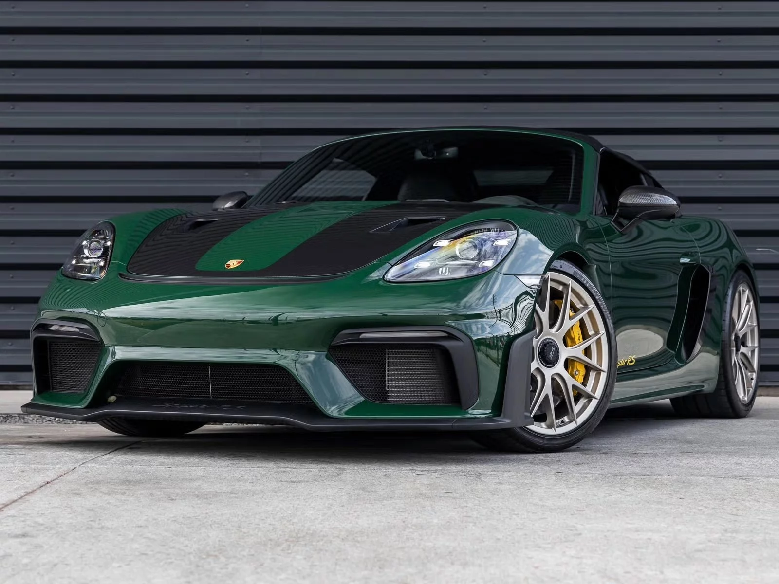 Irish Green Porsche Spyder RS