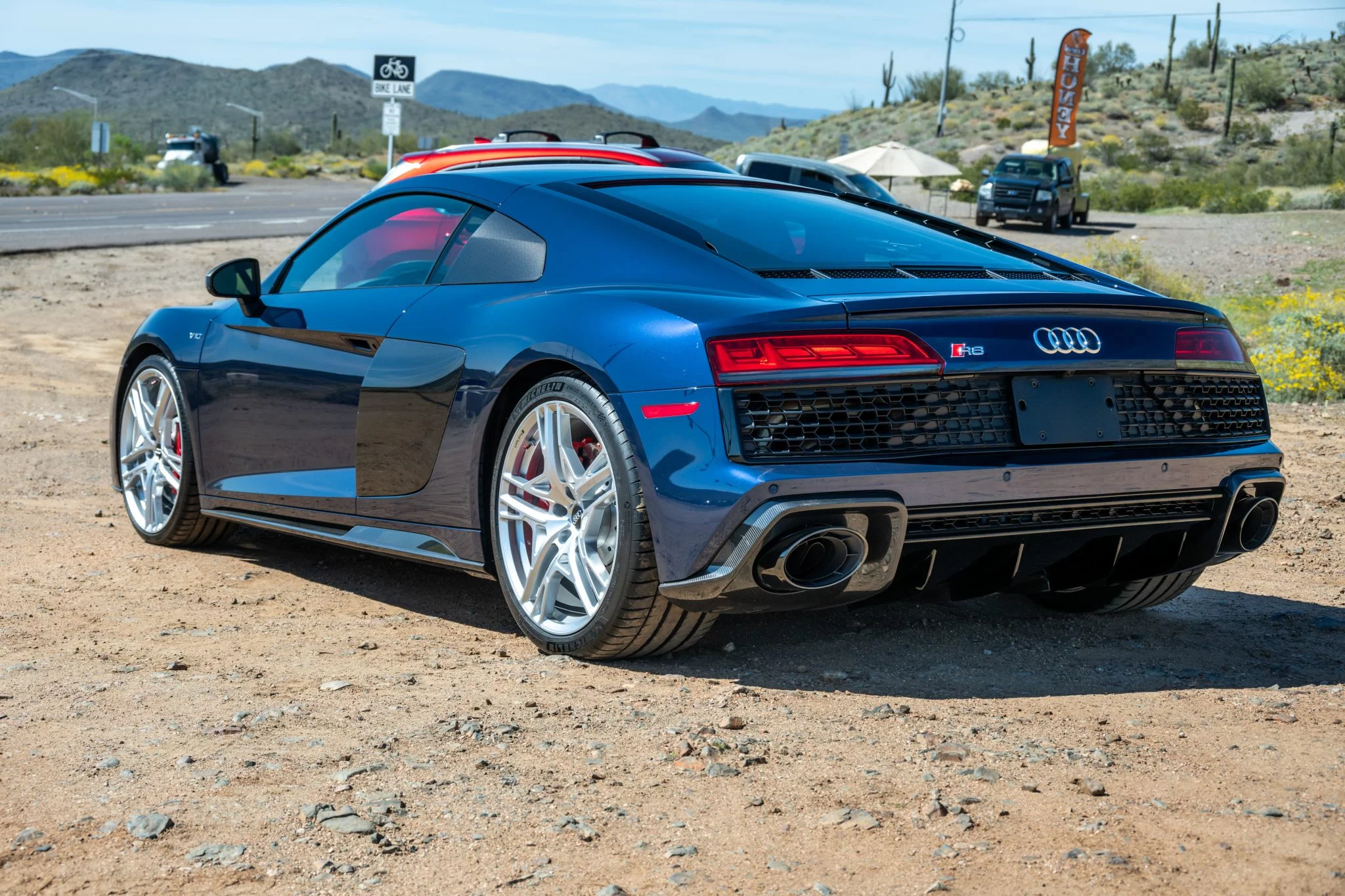 Mugello Blue Audi R8