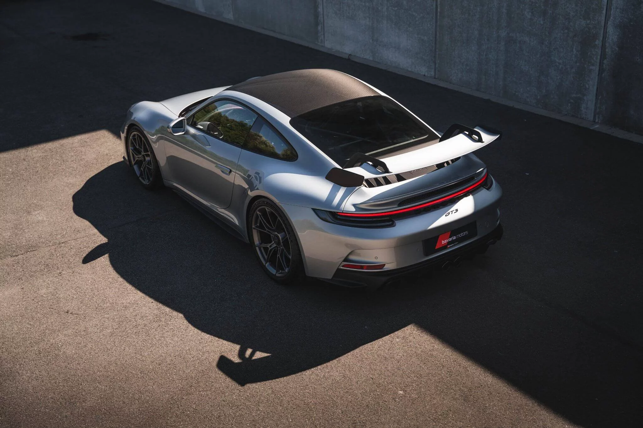 Dolomite Silver Metallic Porsche 911 GT3