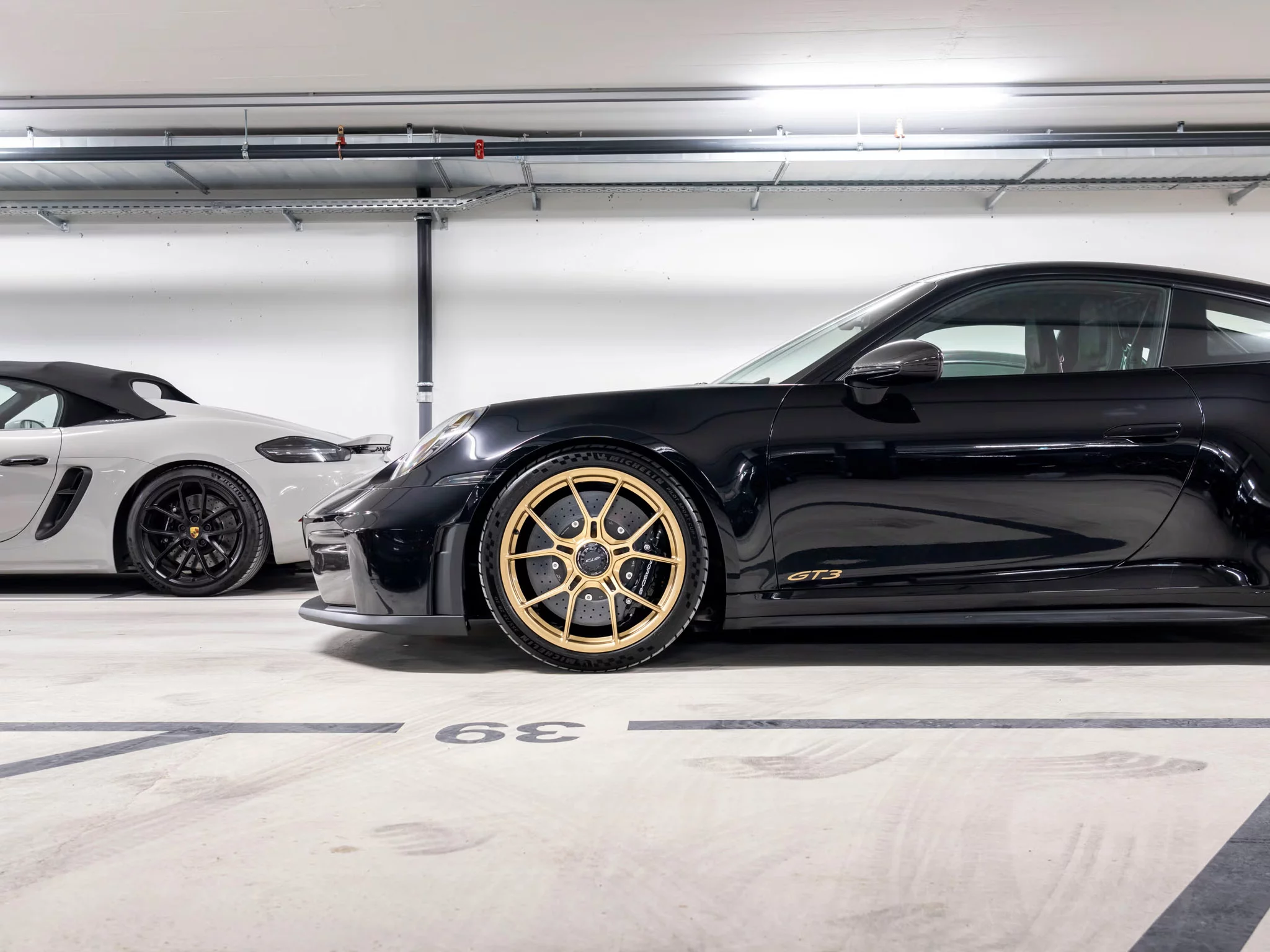 Jet Black Metallic Porsche 911 GT3