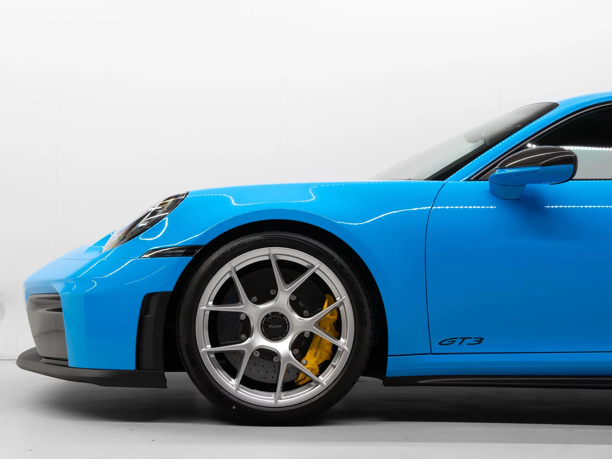 Riviera Blue Porsche 911 GT3