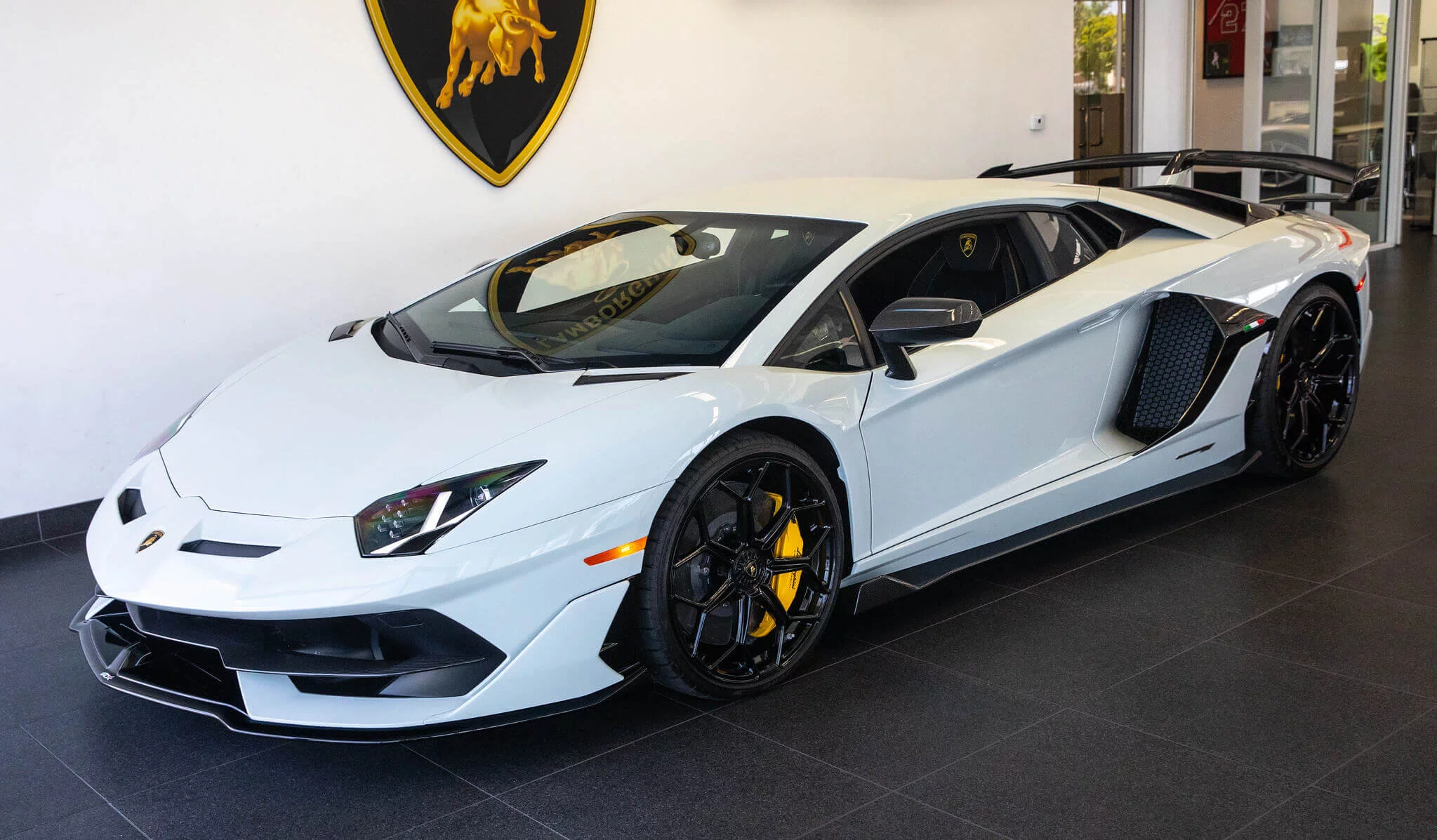 Grigio Macareo Lamborghini Aventador