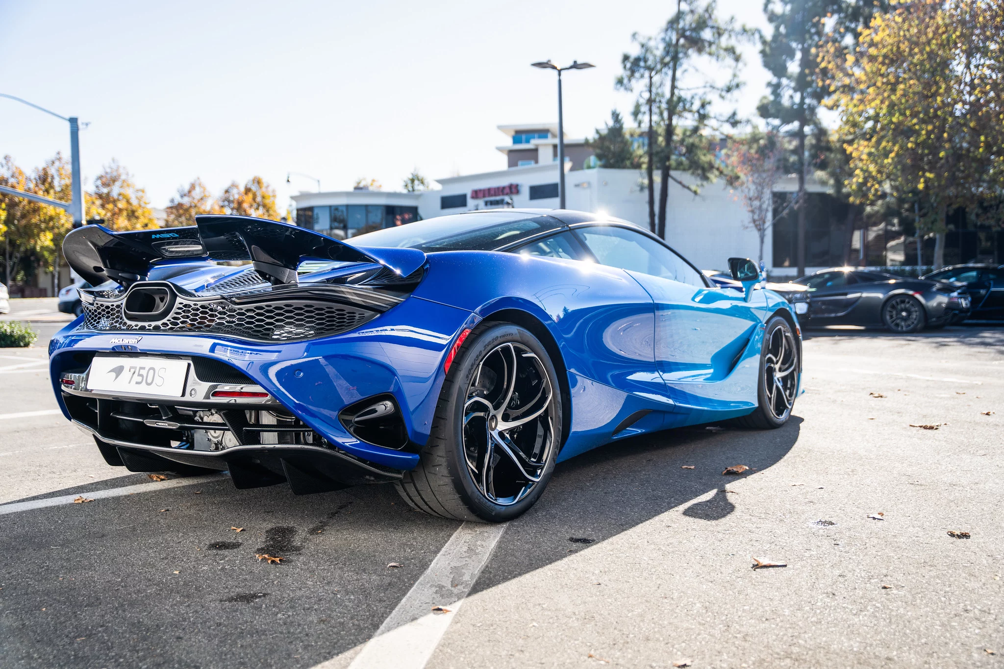 Spectrum Blue McLaren 750S
