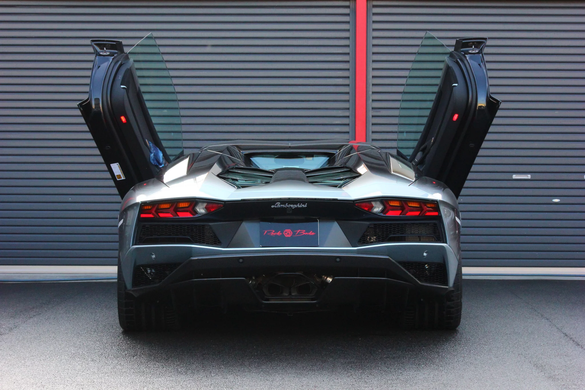 Nero Pegaso Lamborghini Aventador