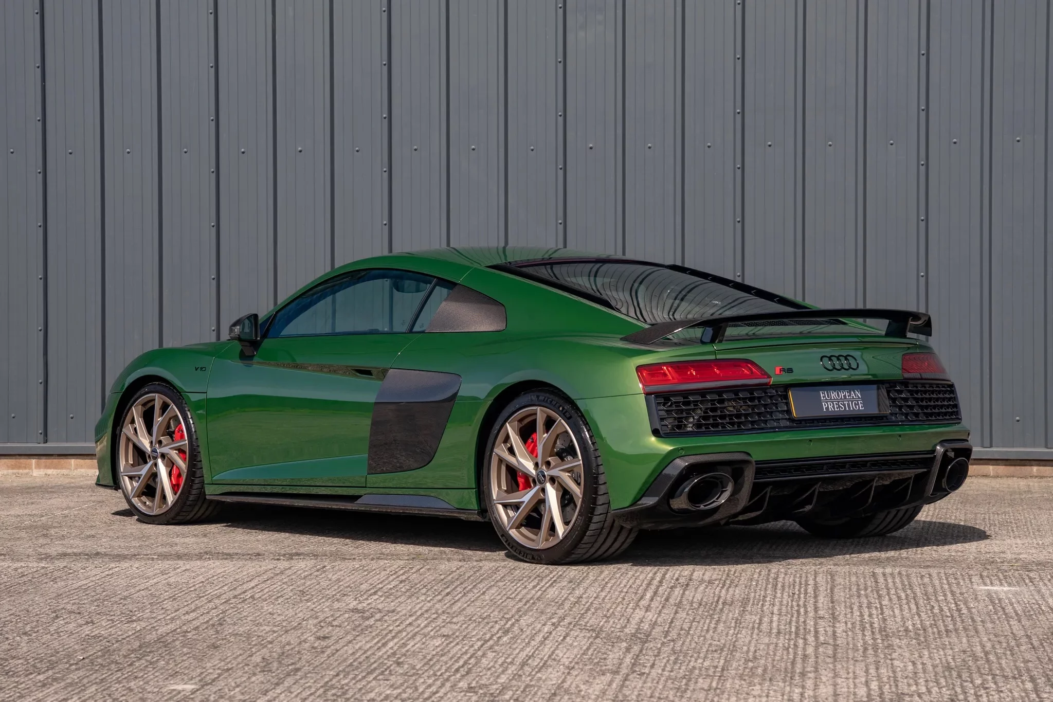 Sonoma Green Audi R8